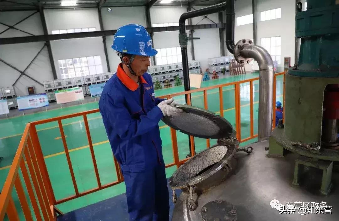 亮相人民大会堂！“小企业”闯出大市场