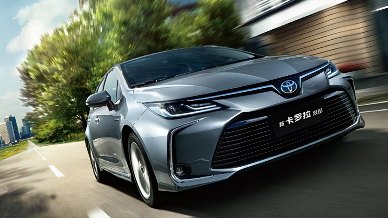 卡罗拉和经典轩逸半斤八两,卡罗拉vs轩逸三大件对比