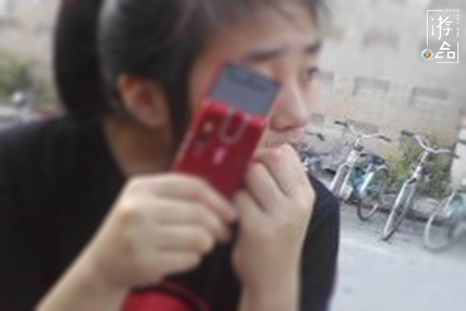 因为大街上看不见自行车，所以重庆人不会骑？你也太小看我们了吧