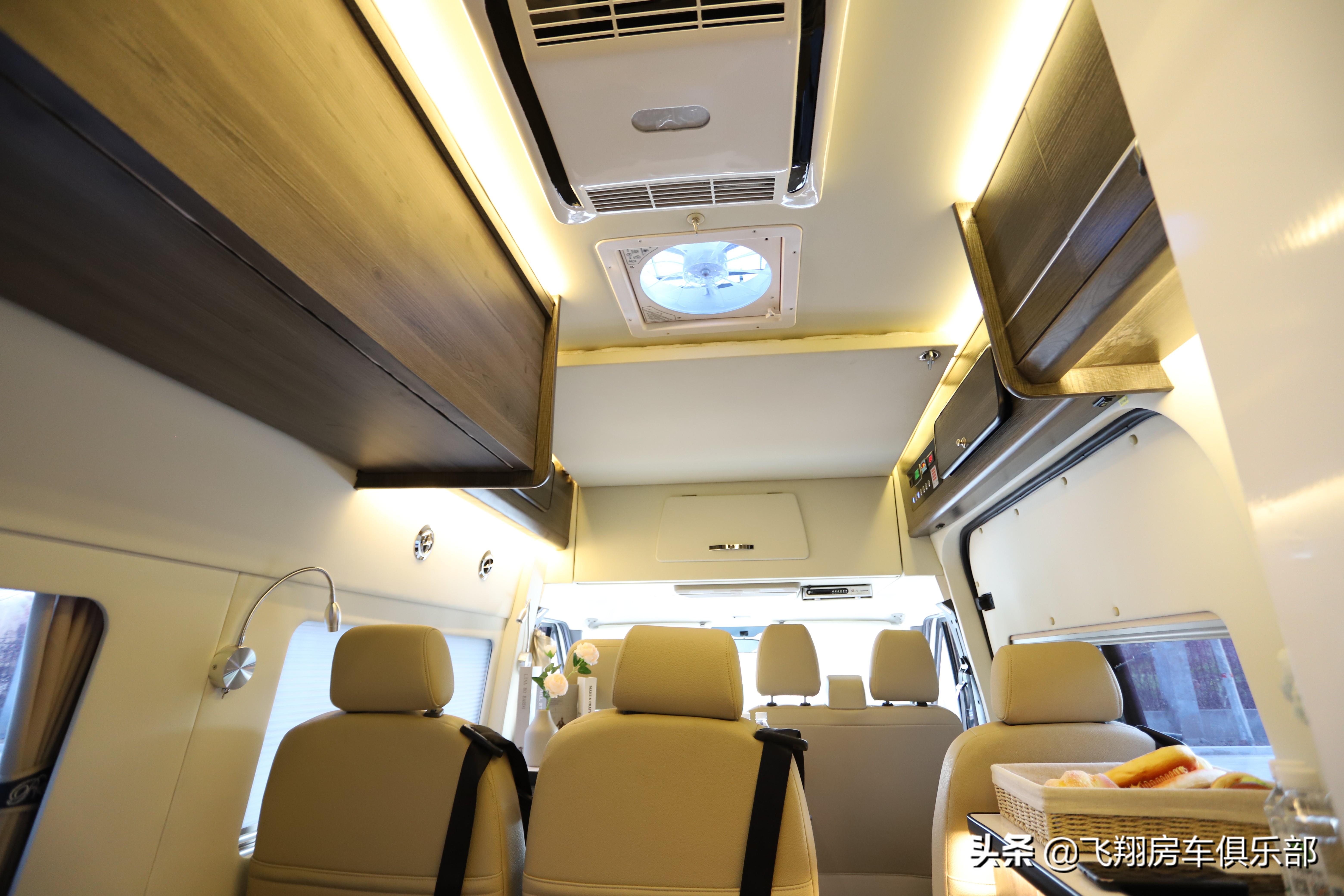 福特新世代b型房车最佳布局,低调的b型房车