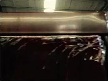 防盗门上缝隙不均怎样调,防盗门划掉漆怎么修复