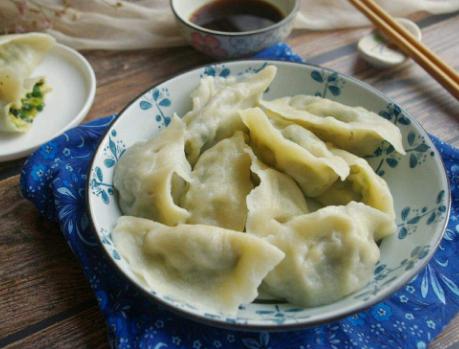 韭菜饺子馅出水太多怎样急救,韭菜饺子馅出水的做法
