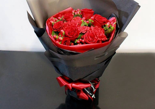 花艺培训花束的制作与学习,花艺师婚礼鲜花插花培训