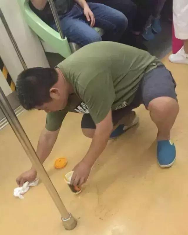 董卿说青春期的孩子怎么管教,董卿告诉孩子这就是教养