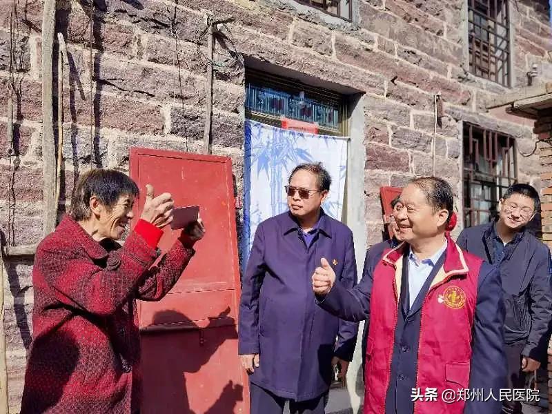 这个周末，医卫版《我和我的家乡》浓情上映