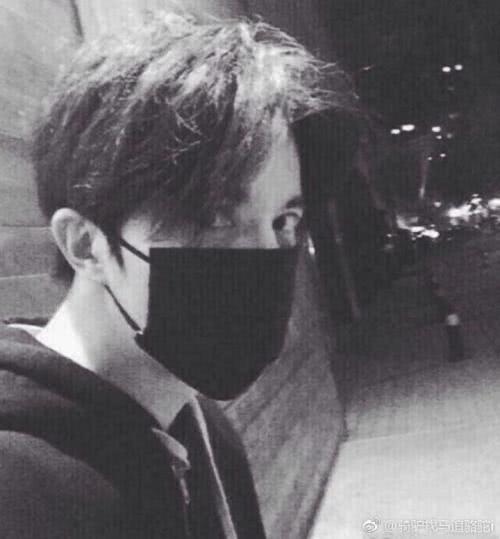 偌大的城市，我们都是骆驼