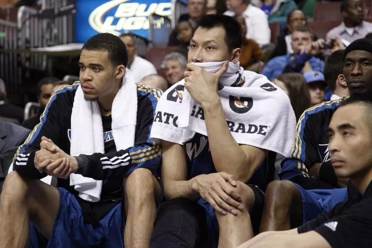 易建联（16年），顶天立地