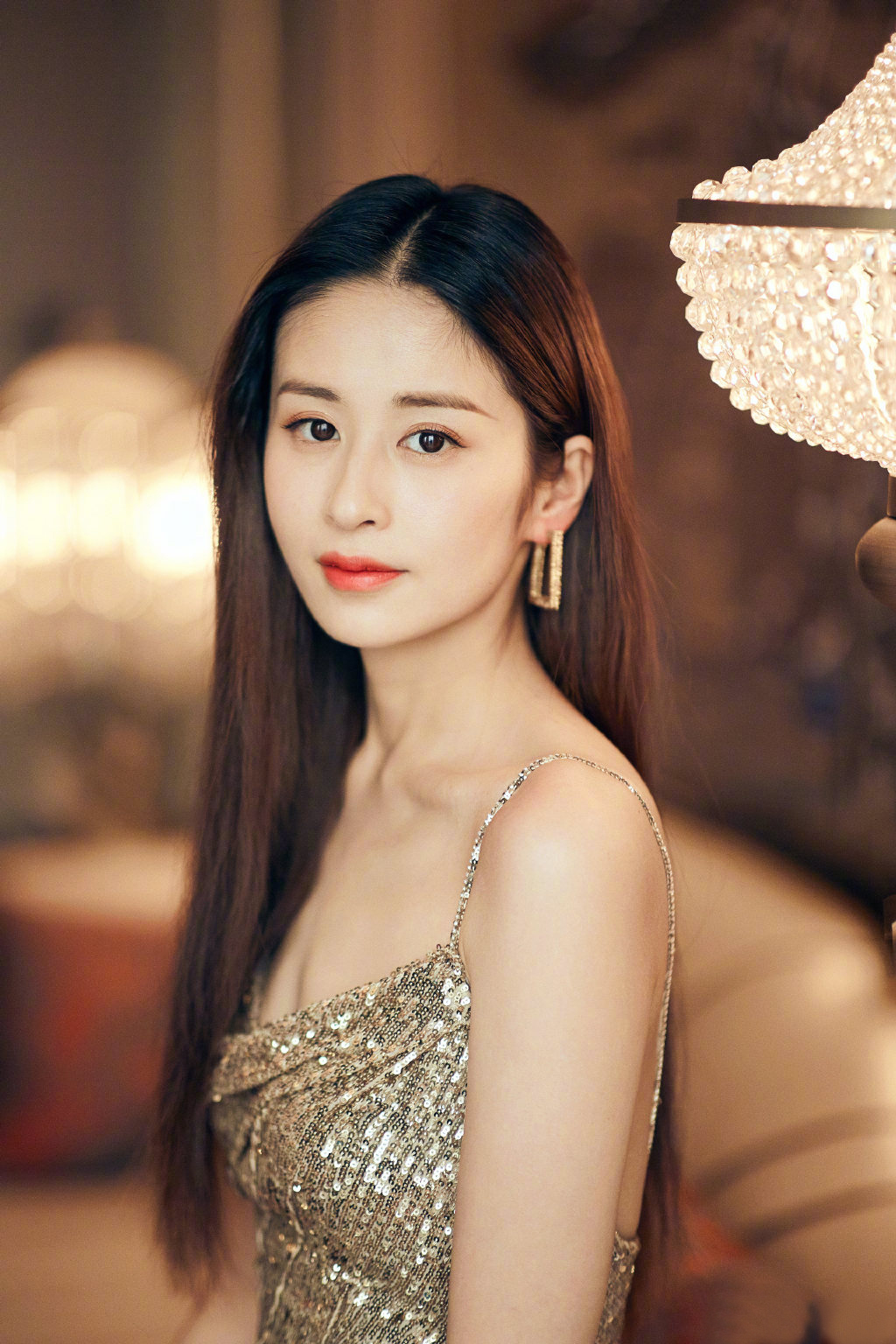 颖儿幸福起航,颖儿女明星逆袭