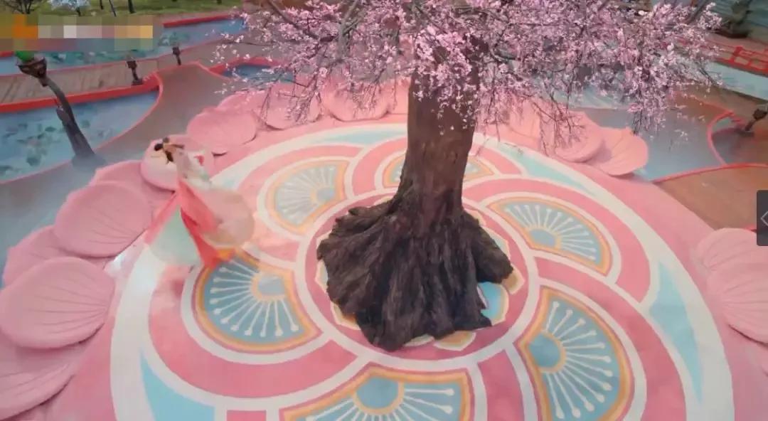 她要*绑捆**王俊凯多久？