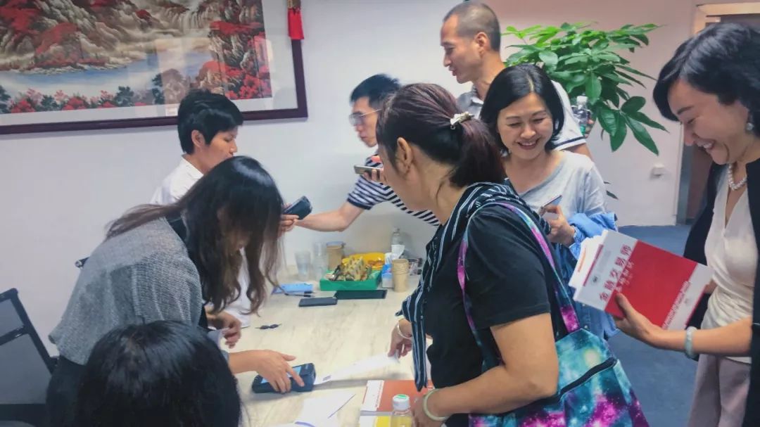 股票交易基本面分析和技术分析,基本面分析与交易策略