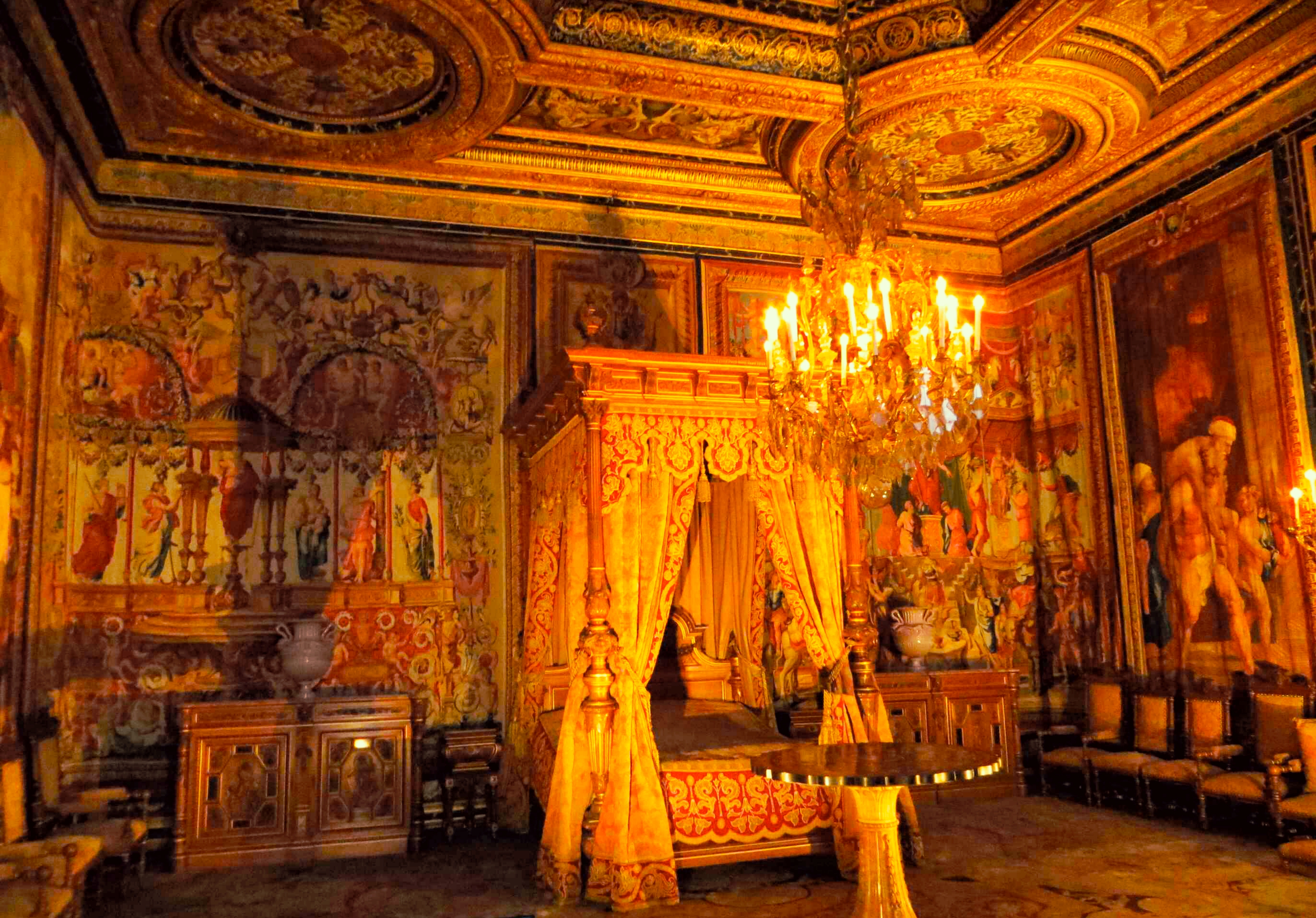 枫丹白露宫有没有拿破仑的帽子,法国枫丹白露拿破仑