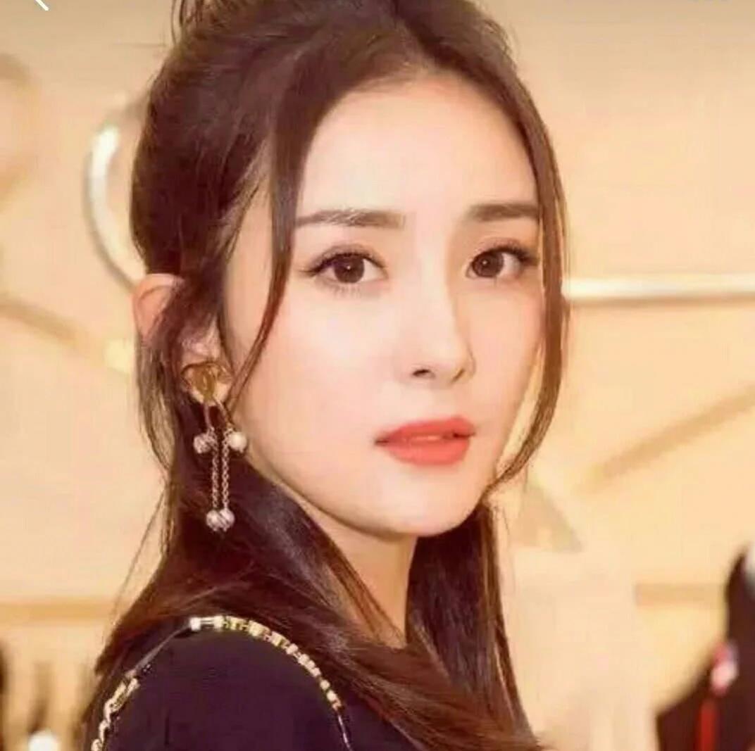 什么样的刘海可以拯救发际线后移,发际线整体后移大圆脸适合的刘海