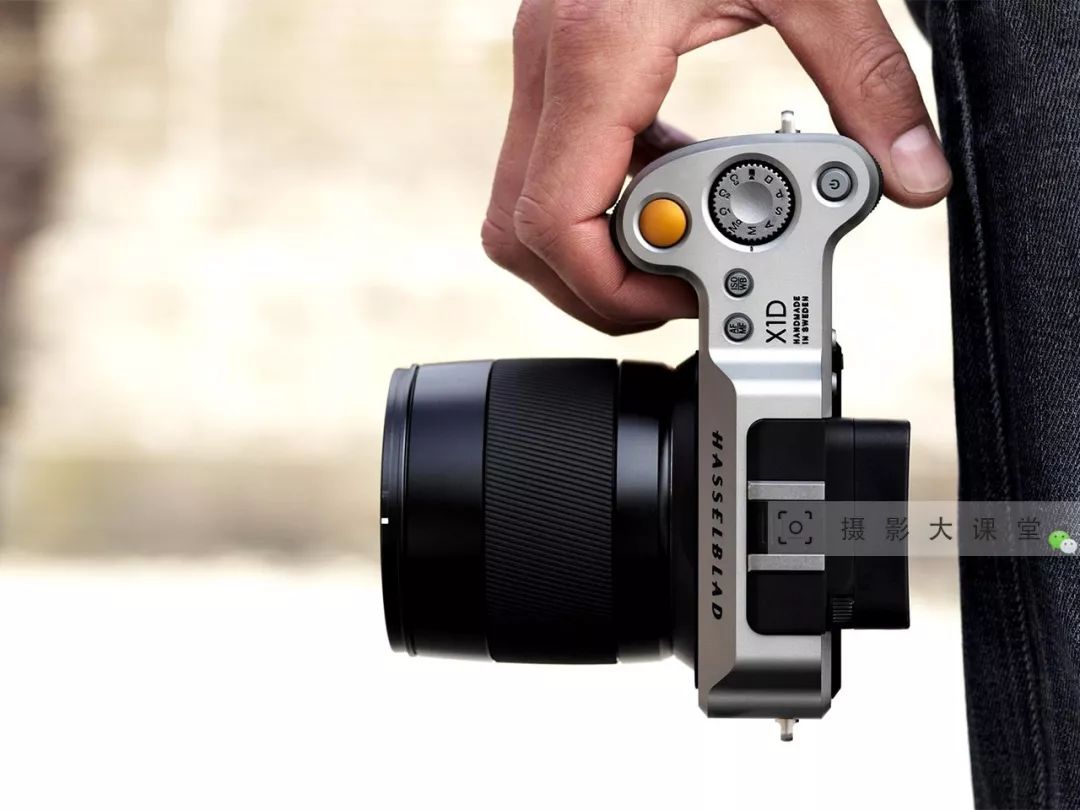 入门单反和高端单反的区别,入门单反和顶级单反区别