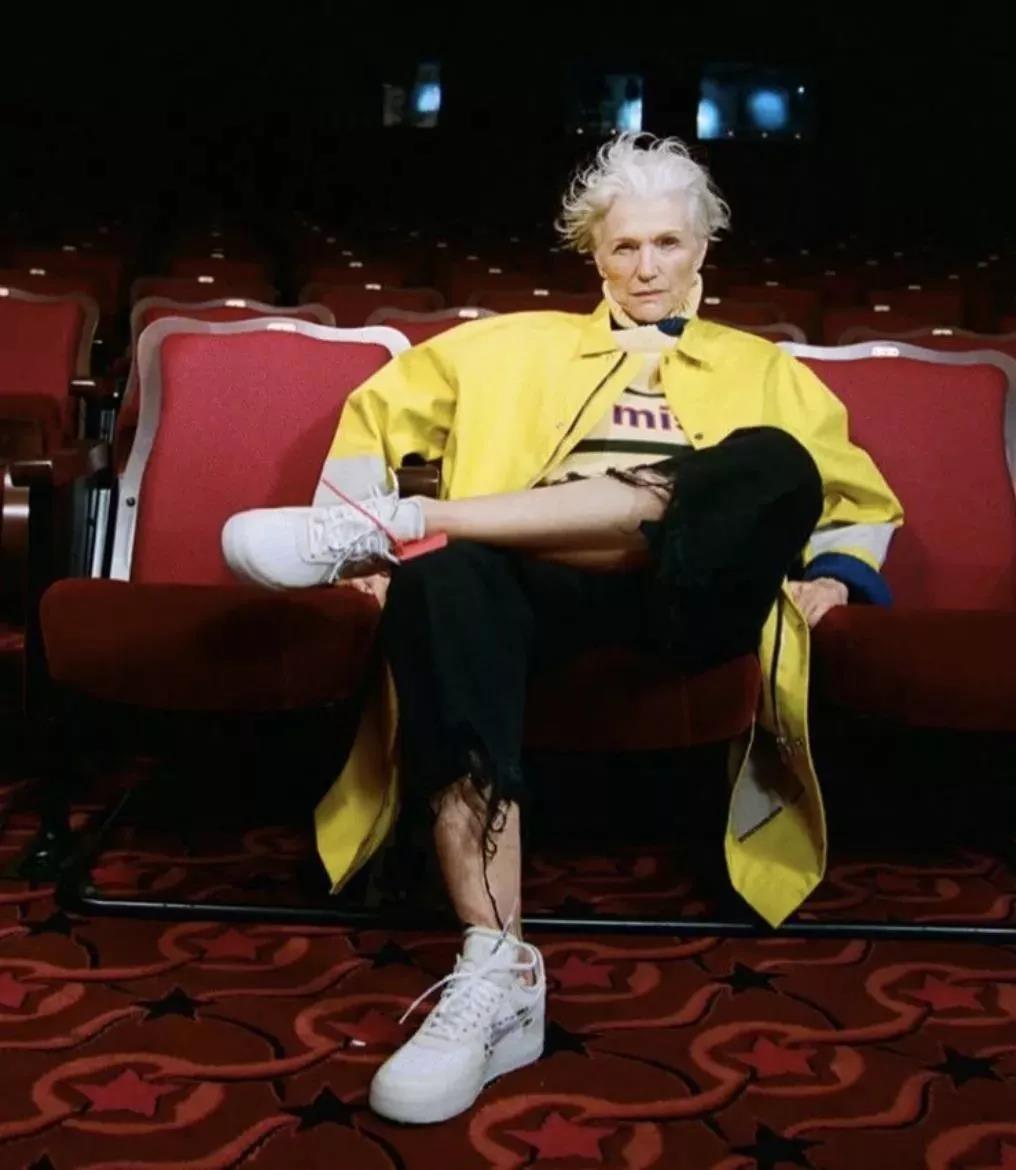 63岁全裸登上时代周刊，70岁第三次创业，她才是真正的特斯拉之母