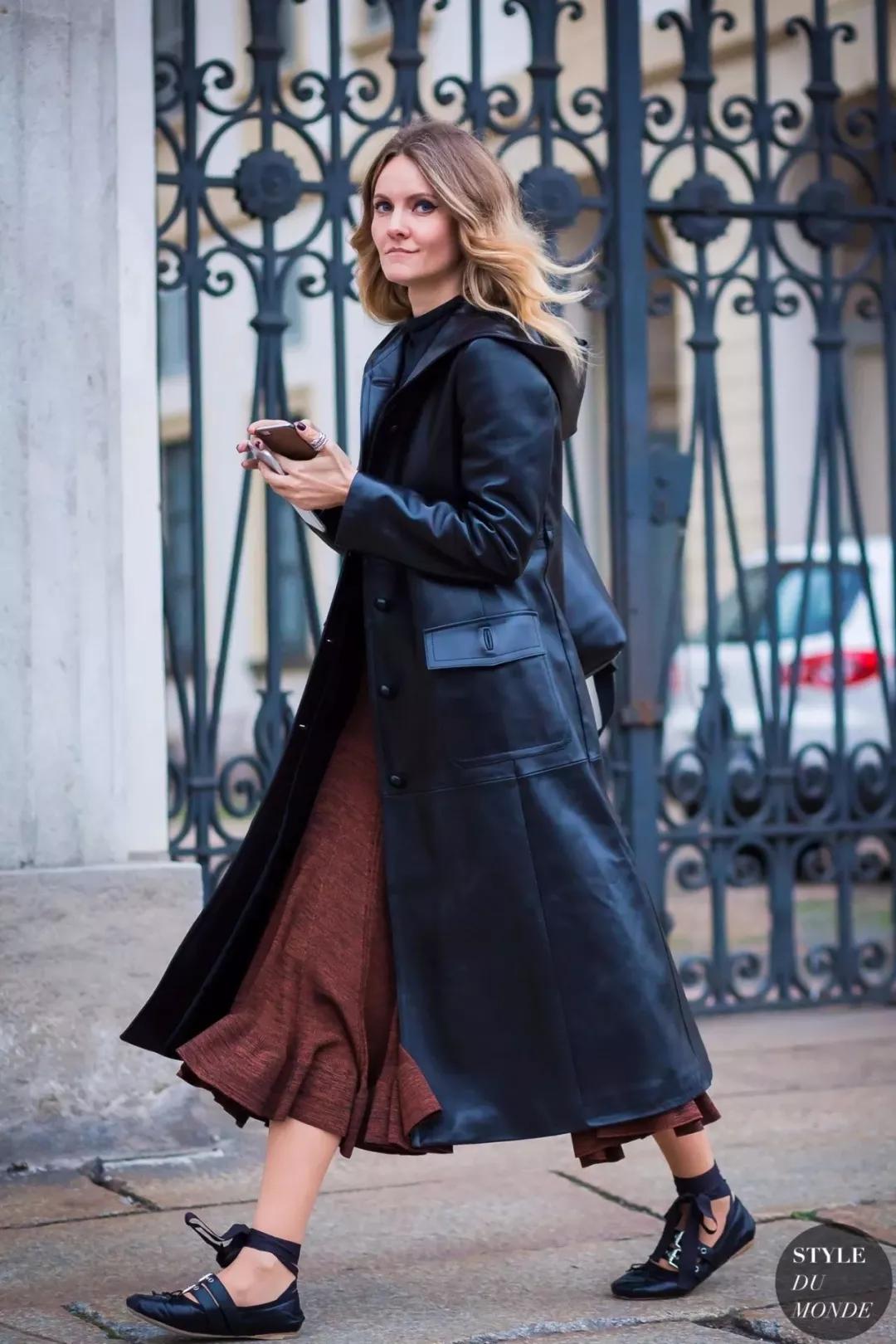 女孩皮衣新款爆款12岁春季,皮衣裙子新款套装