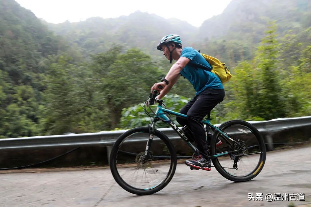 年近五旬，温州这位校长“扛着车玩骑行”！他的旅程有点牛
