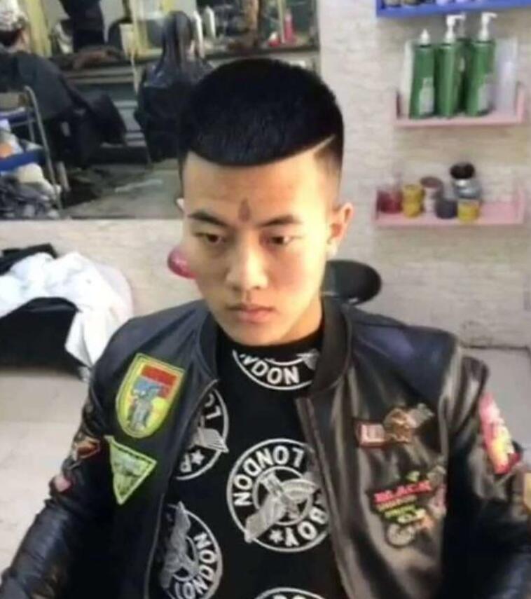 短发寸头男生帅气发型,青年发型图片男生短发帅气