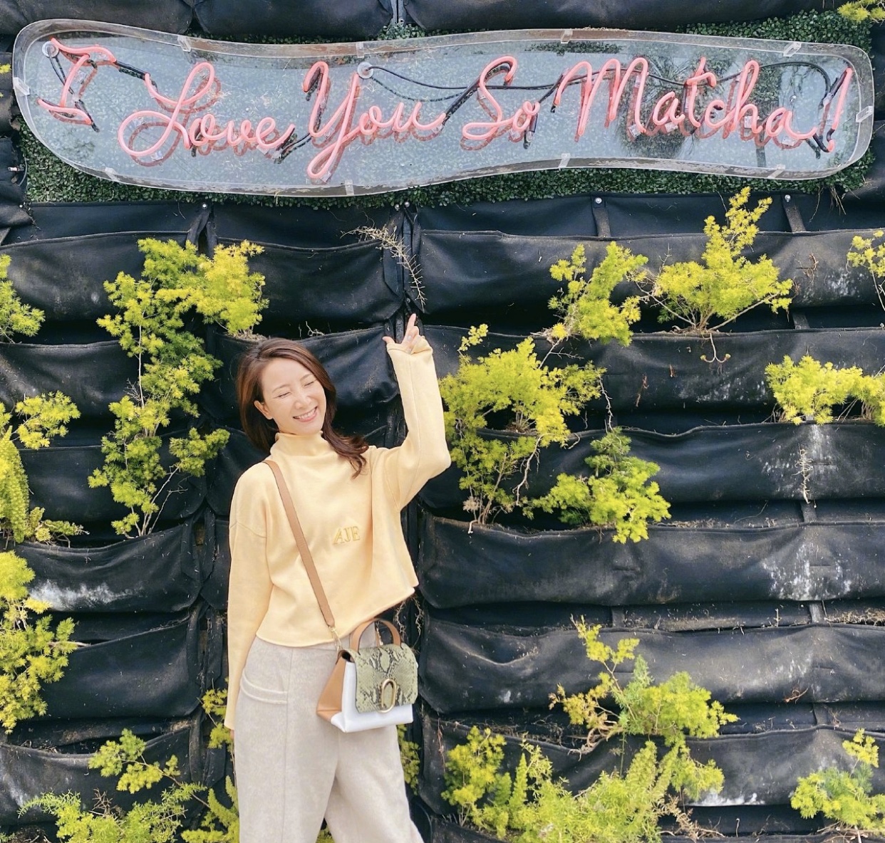 陈赫前妻许婧晒旅行照,陈赫许婧恩爱