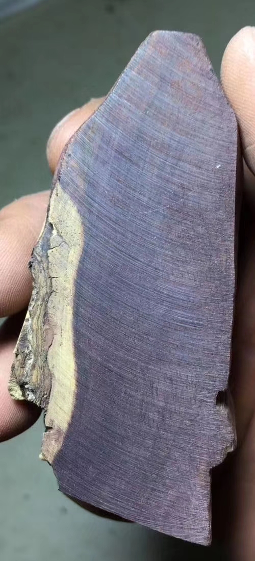 海南黄花梨与降香黄檀的区别,降香黄檀与海南黄花梨的区别