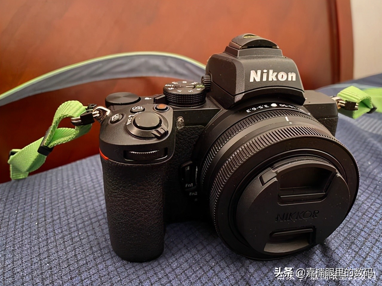 尼康新手值得入手的相机,尼康d系列与尼康z系列相机比较