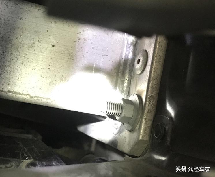 宝马z425万左右,提走一台宝马z4需要多少钱