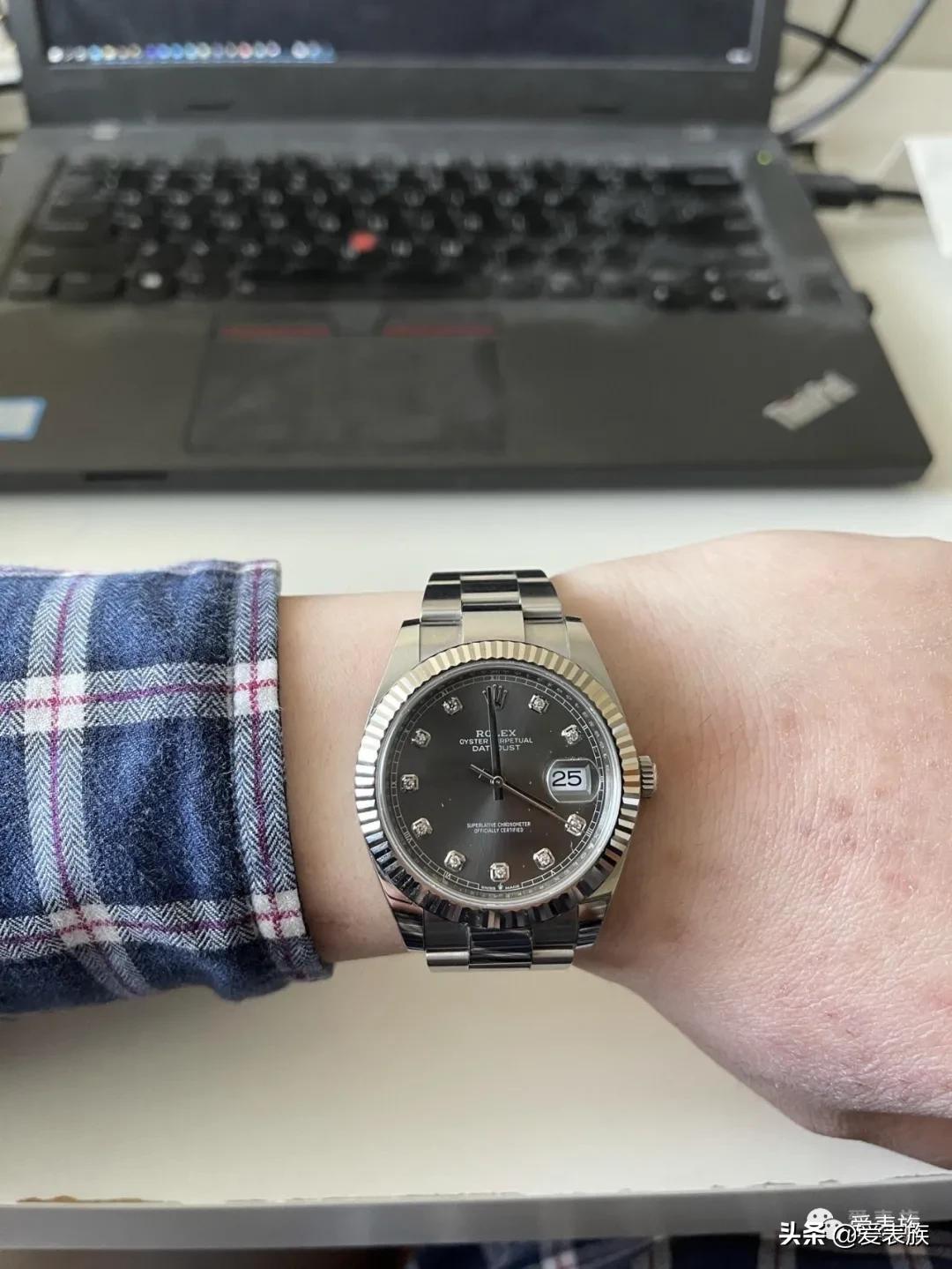 劳力士日志41蓝盘罗马数字,劳力士蓝盘41日志真假对比