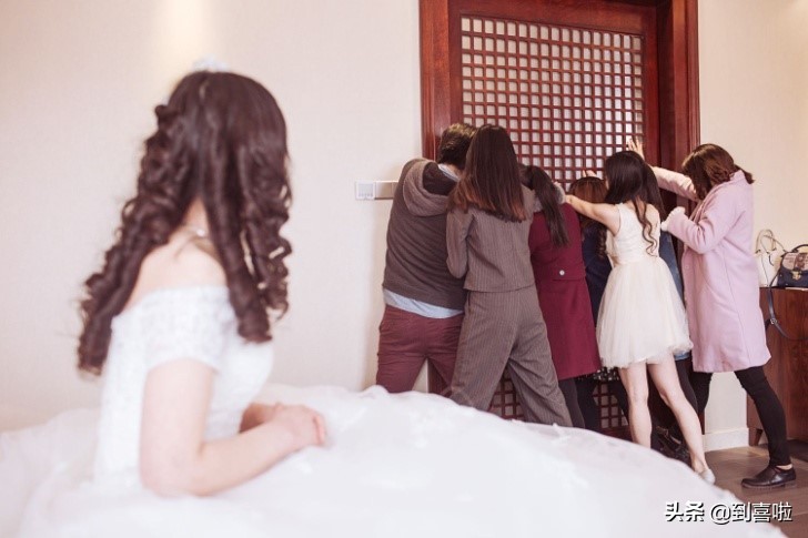 婚礼迎亲堵门问答,迎亲堵门问答开场白