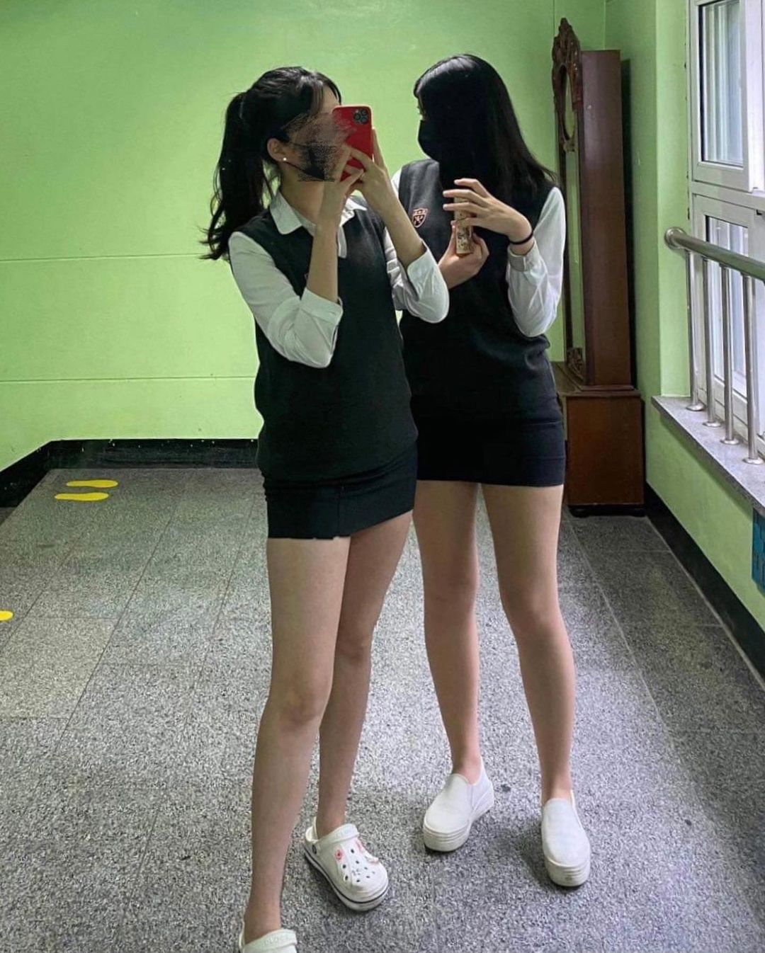 韩国女性在学校穿什么校服,韩国校服款式有哪些风格