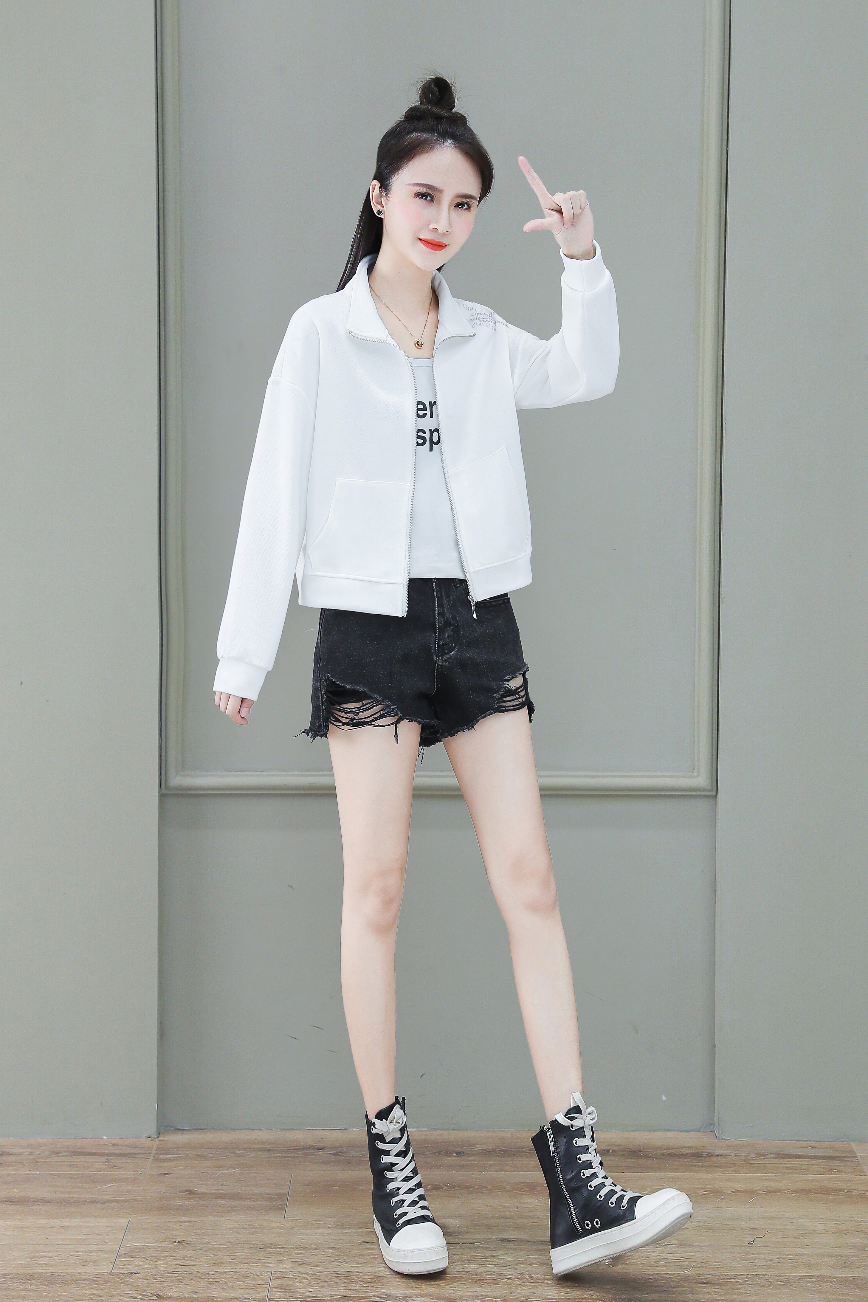 薄款卫衣女连帽夹克短款,薄款连帽卫衣外套女2022新款爆款