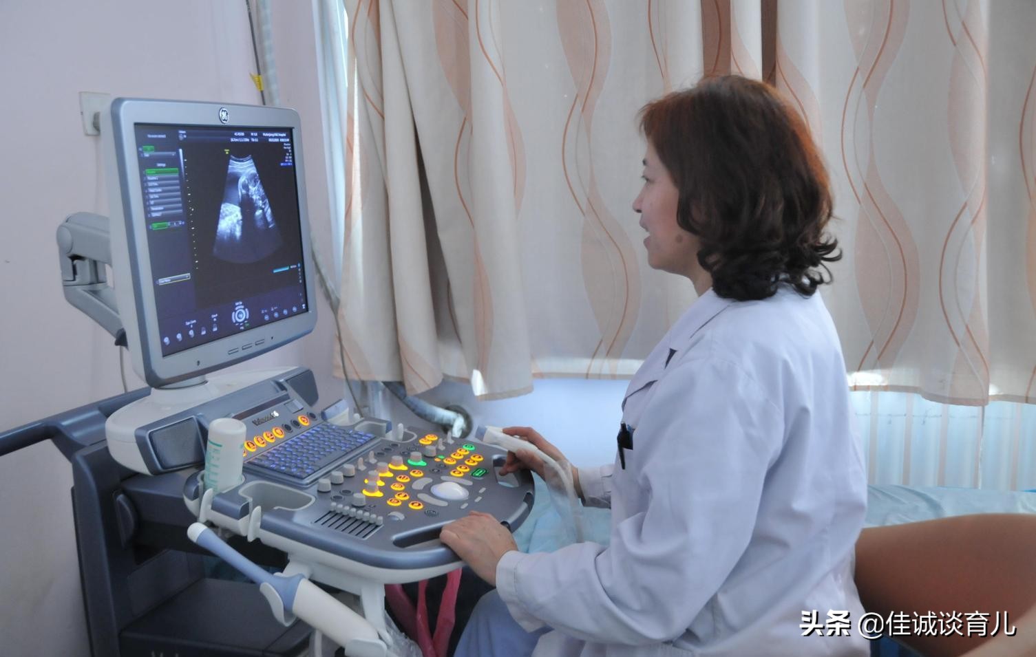 孕妇生产选择剖腹产还是顺产好,孕妇生娃去妇幼还是县医院