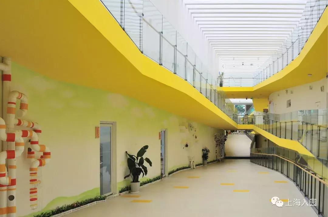 美爆了！上海的公办幼儿园也能这么好看！最低学费不到200元/月