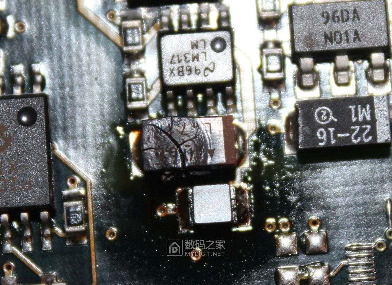 都是钽电容惹的祸：拆修宝施玛（Proxima）3LCD投影机三无故障