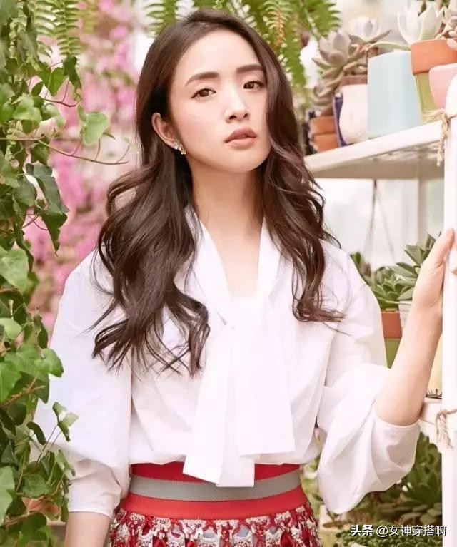 黑长直发型圆脸自己怎么弄有气质,圆脸黑长直头发厚发型怎么弄好看