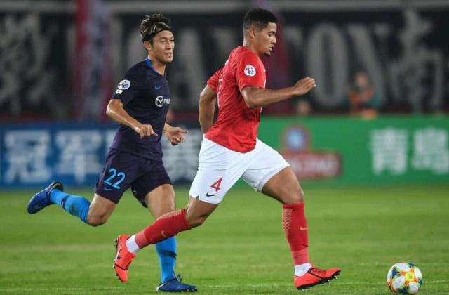 国足鲁能归化球员,鲁能对战巅峰时期的恒大