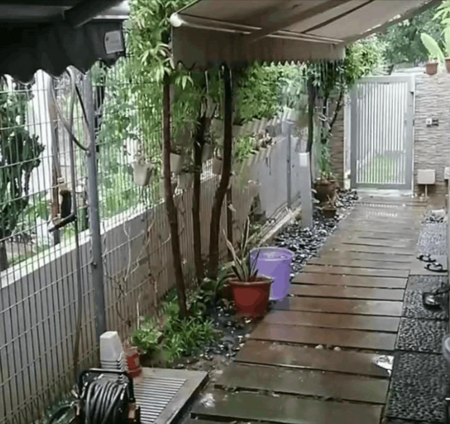 新加坡48小时超强暴雨,新加坡多地遭暴雨侵袭