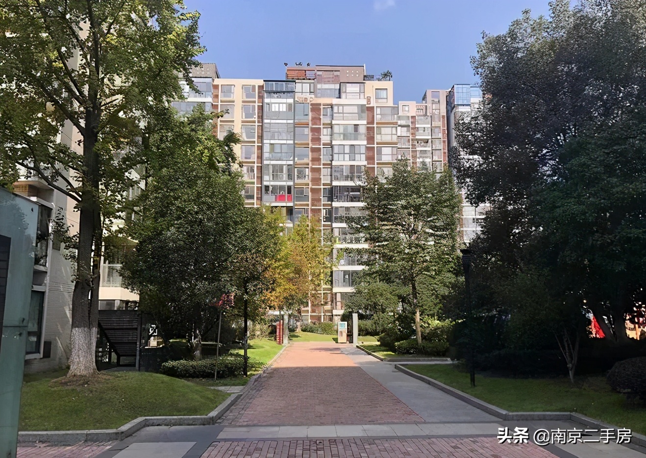 房价超7万/㎡！实探河西中部门禁超严小区，现场竟被圈粉了