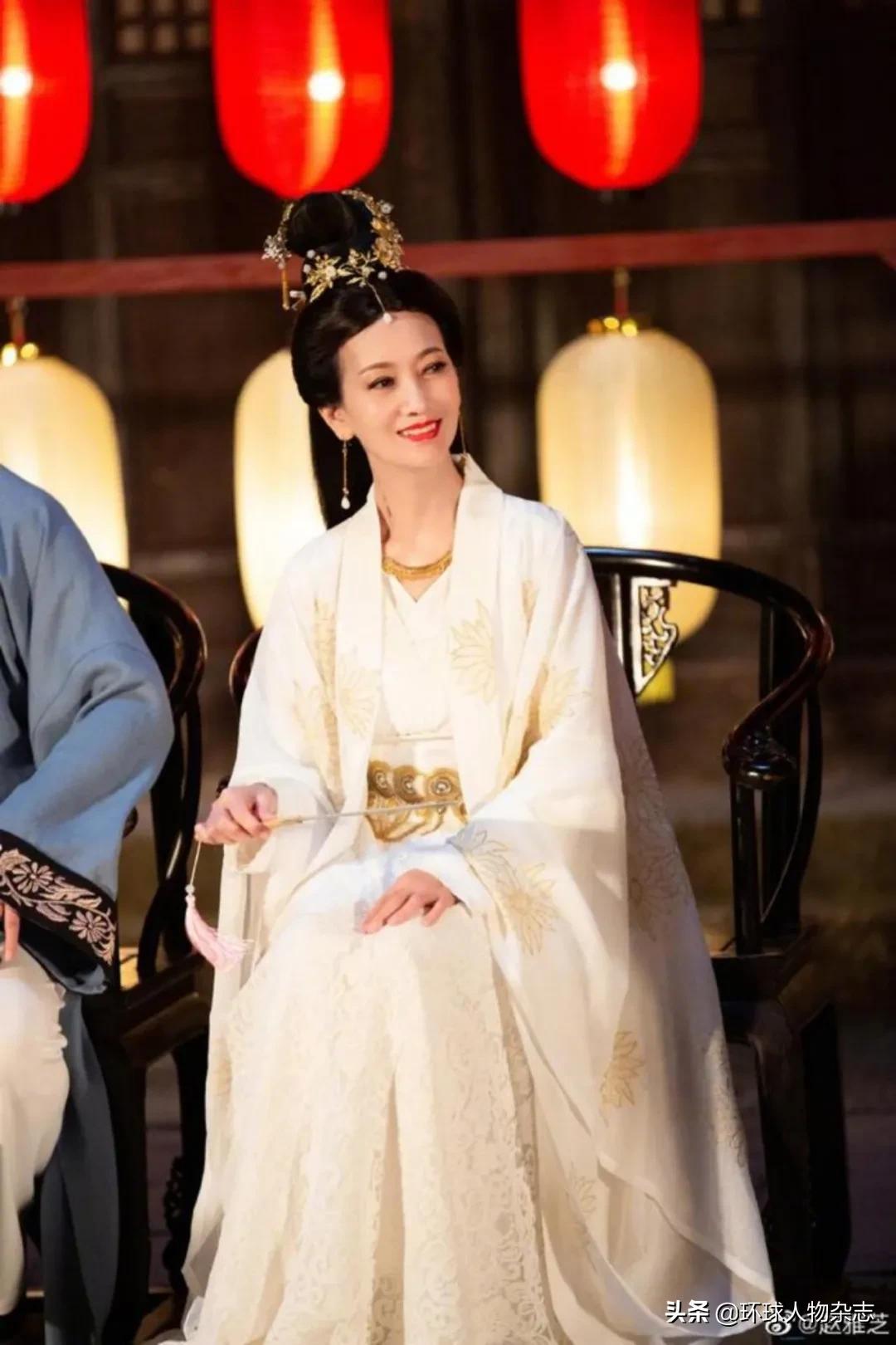 72岁P成27岁？潇洒的“婚纱女王”大可不必为容貌焦虑