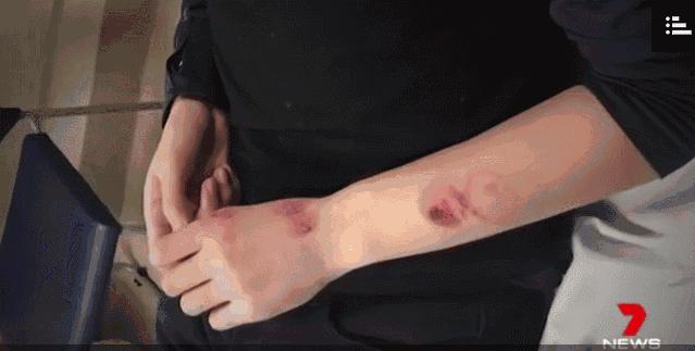 中国大妈们在国外跳广场舞,中国大妈在温哥华商场跳广场舞