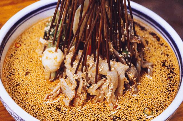 乐山是一个美丽的城市,乐山一个为了吃而来的城市