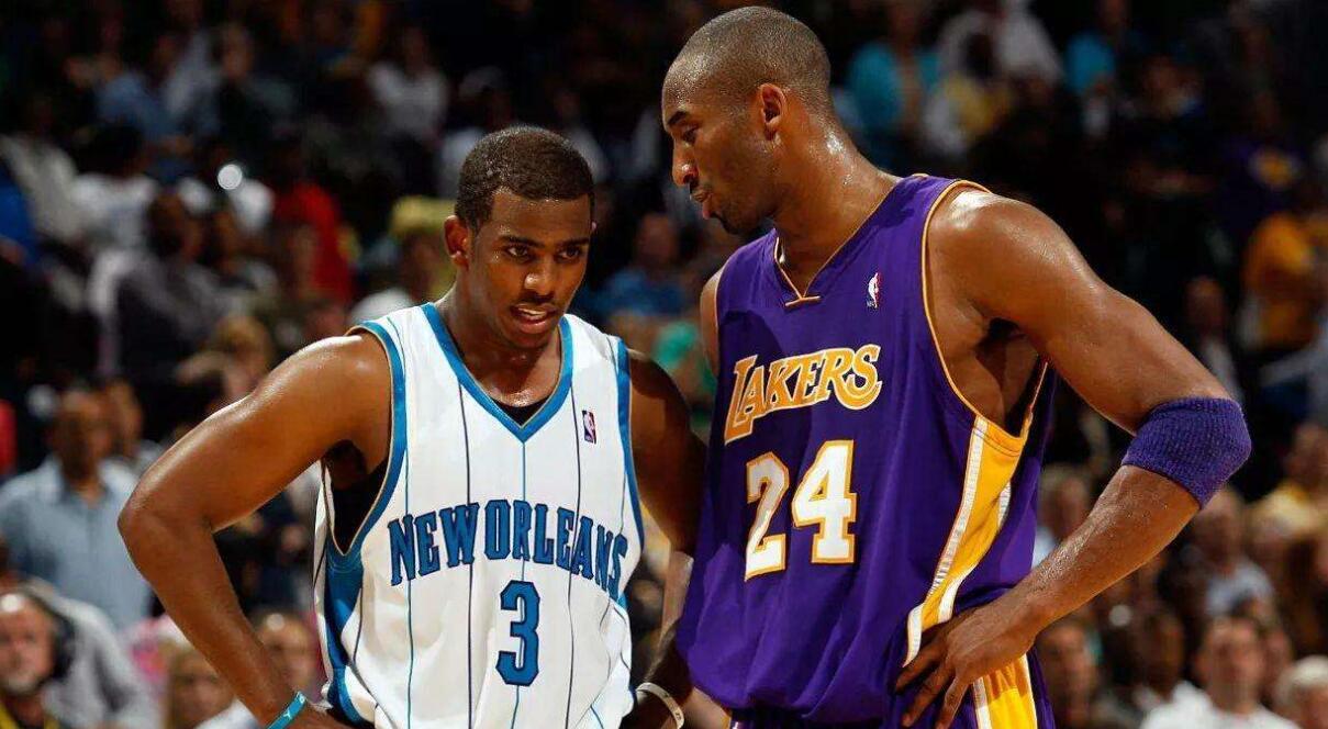 詹姆斯历届2k能力值拿下多少第一,2k队史最佳阵容詹姆斯