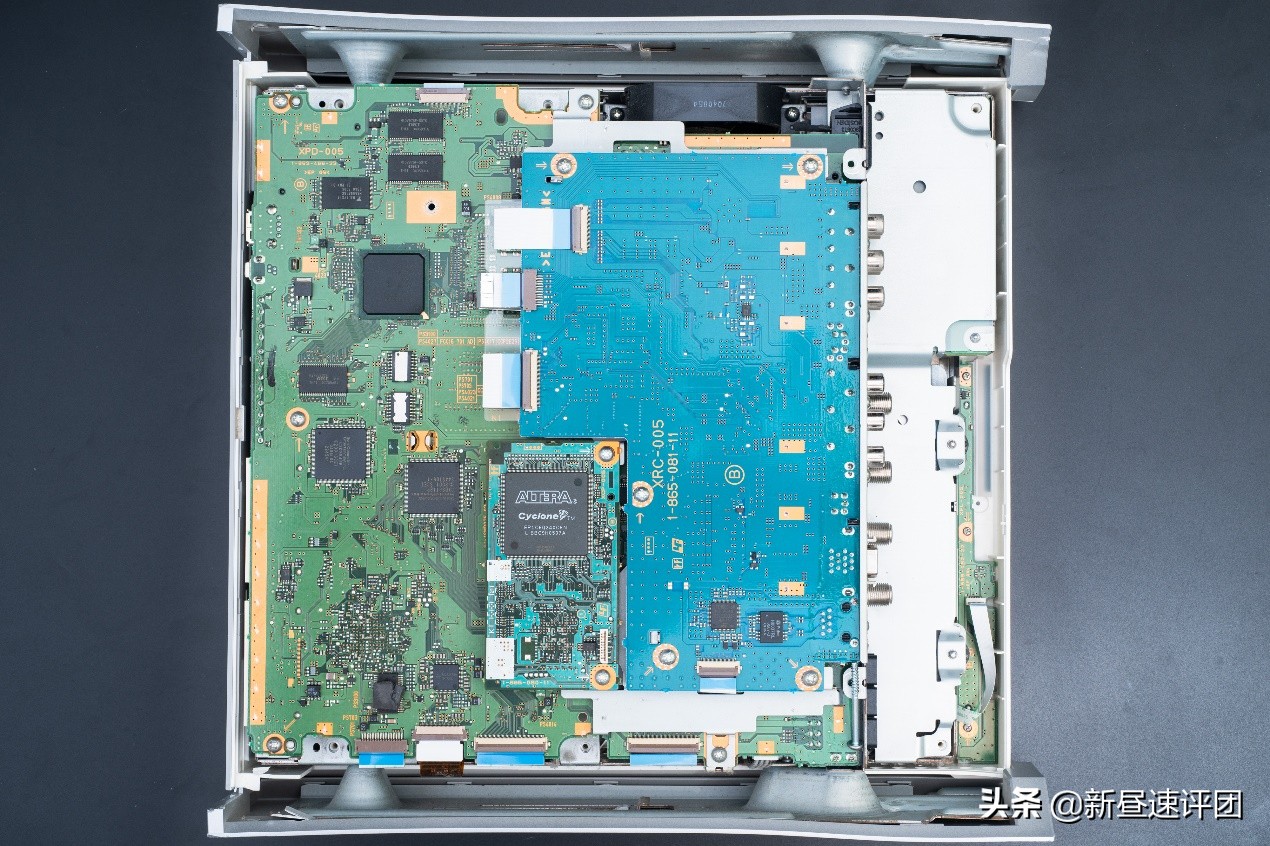 索尼ps游戏机发展史,15年前索尼游戏掌机