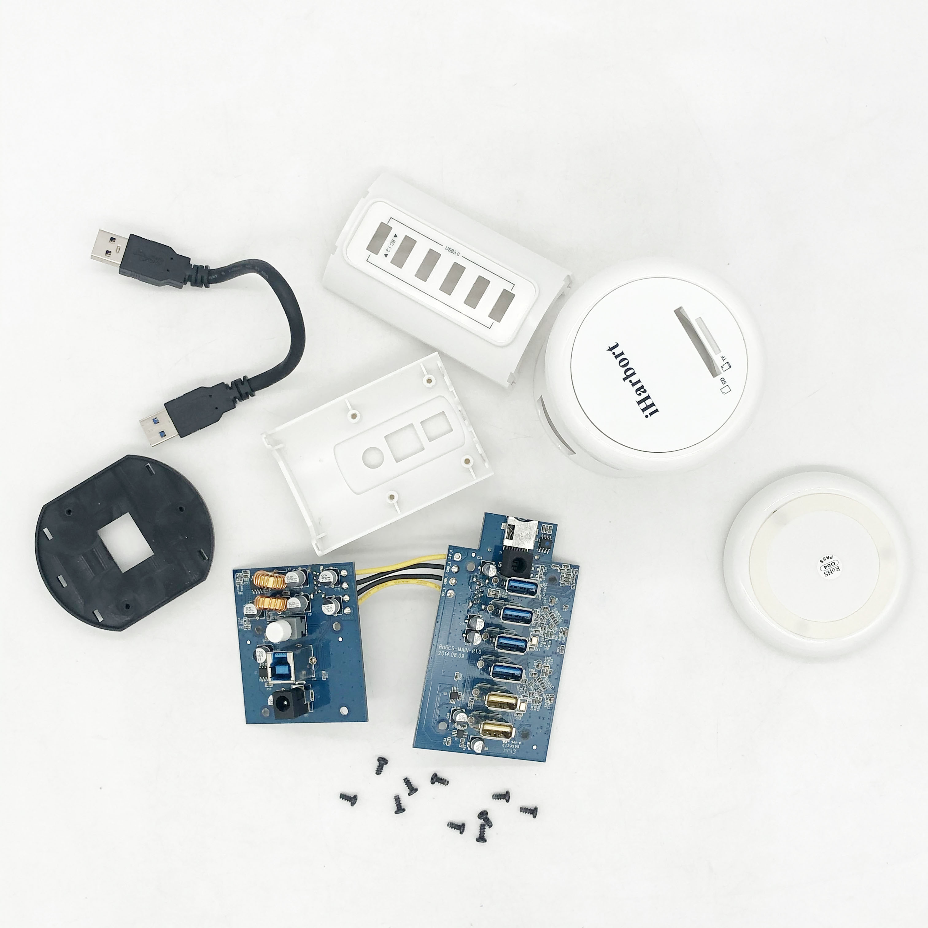 拆解iHarbort6端口USB3.0集线器多功能充电器站