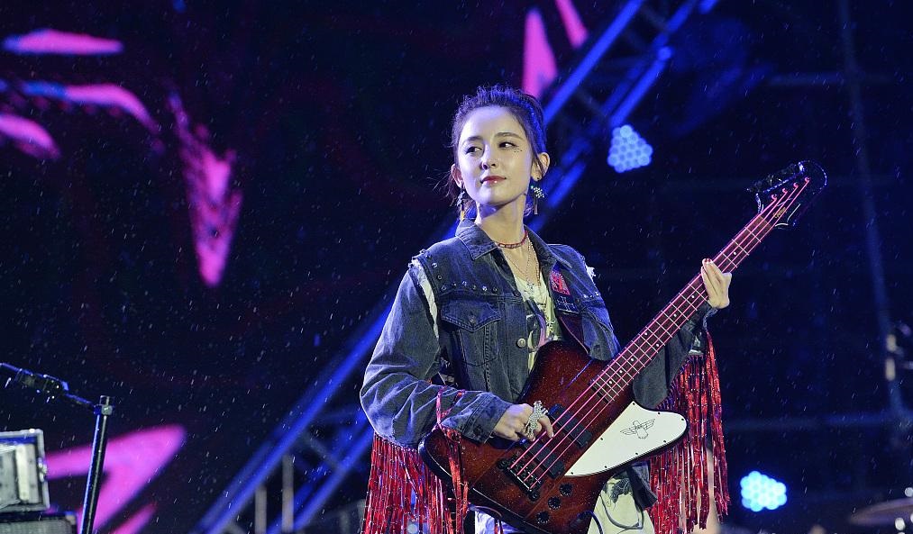 缝纫机乐队励志电影观后感,如何评价缝纫机乐队大合唱