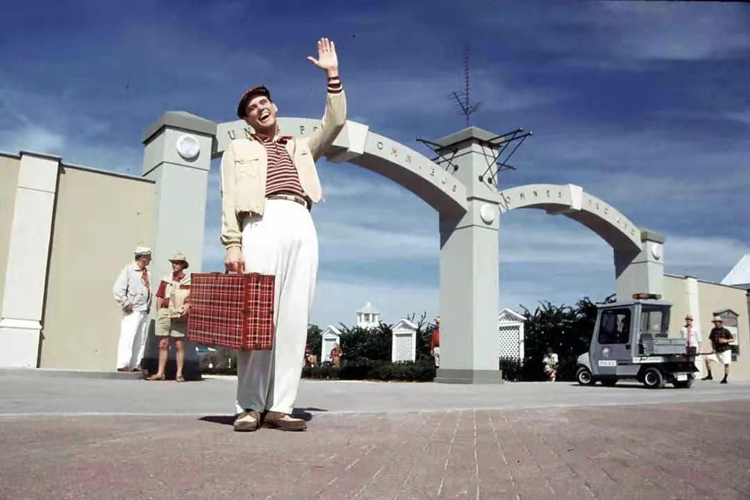 俄罗斯生活纪录片令人震惊的,揭秘富人奢靡生活的电影