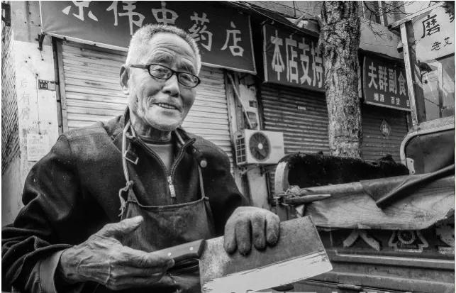 为什么磨刀的越来越少了,磨刀匠消失的手艺人