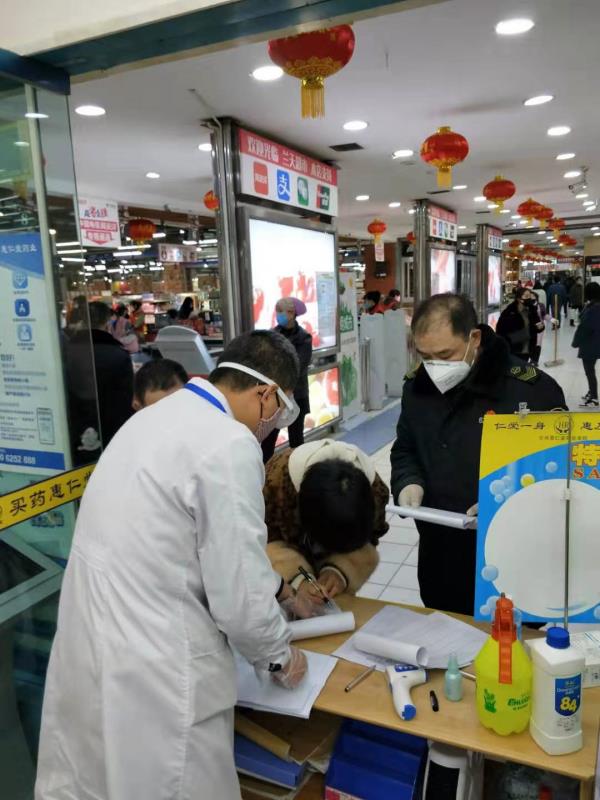 从“人”抓起精准施“策”