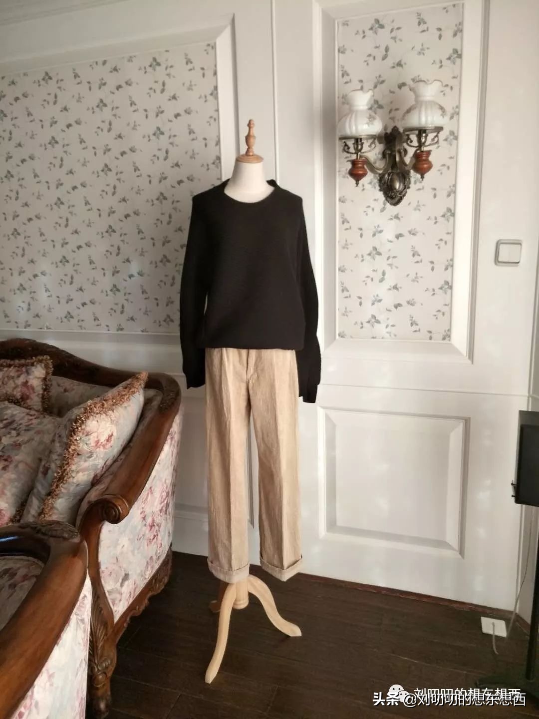 江南布衣山系羽绒服购物分享,一日一look测评