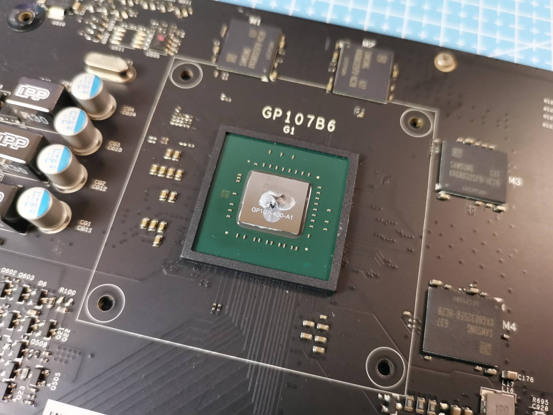 单风扇显卡换硅脂,显卡换风扇还是换硅脂好