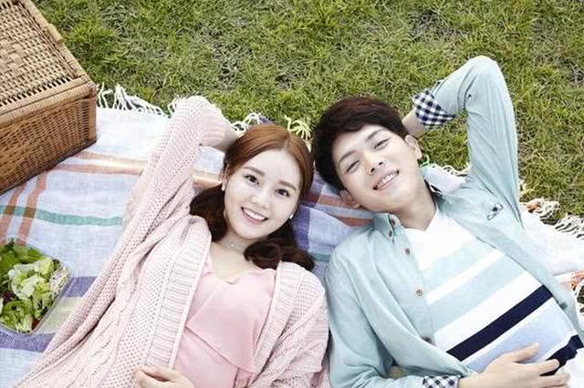 两个已婚的人相爱了怎么处理,两个人有了婚外情最怕什么