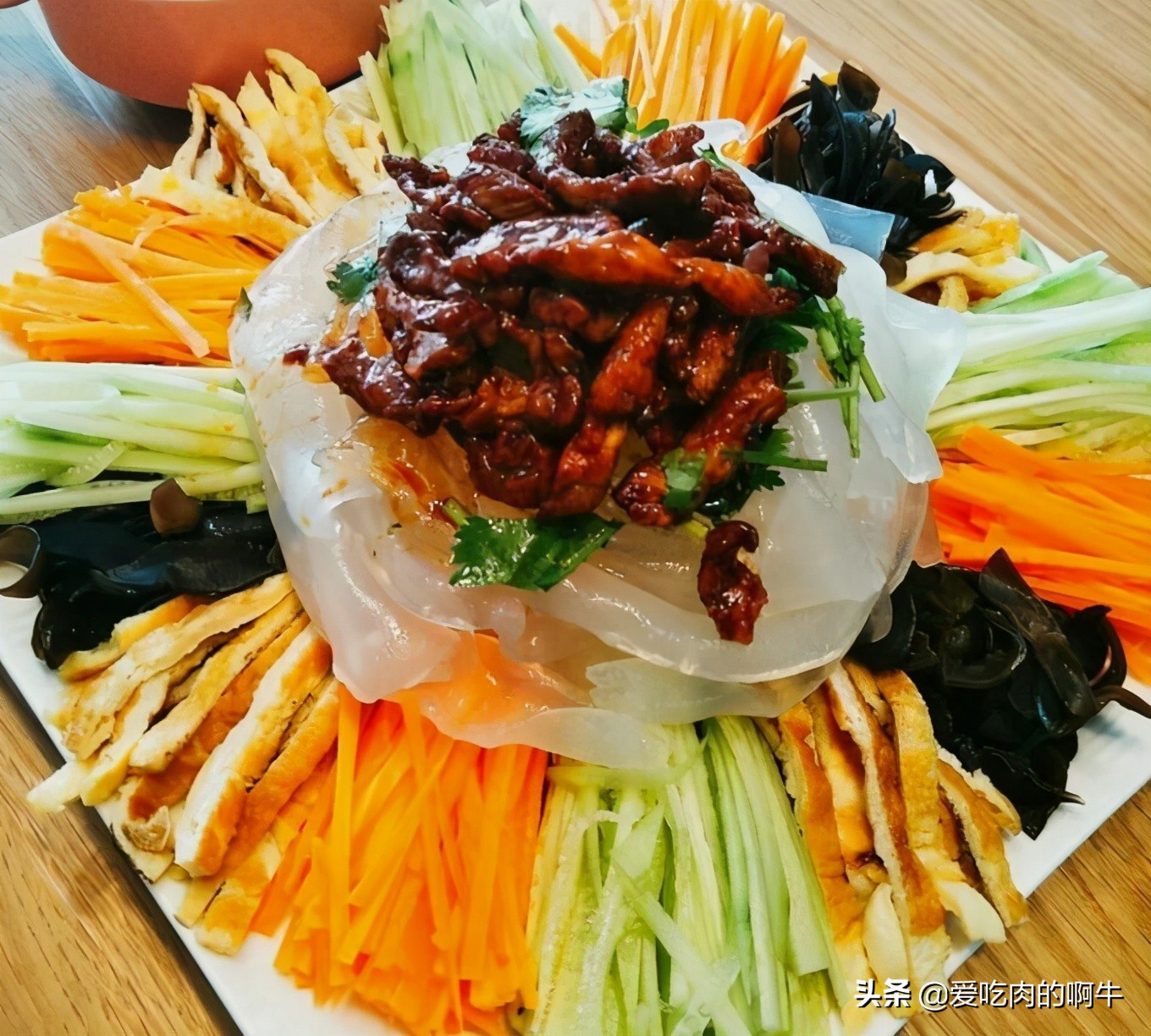 夏日必备食谱凉拌东北大拉皮,春节凉拌菜推荐凉拌拉皮